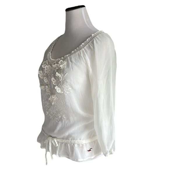 HOLLISTER NWT Women’s Betty’s Sheer Ivory embroidered Boho Blouse Size L - Picture 11 of 13